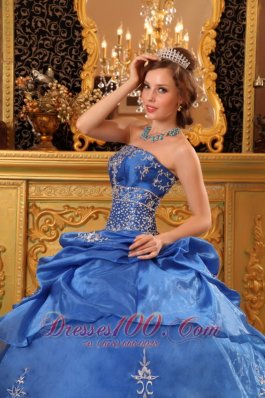 Blue Quinceanera Dress Strapless Organza Beading