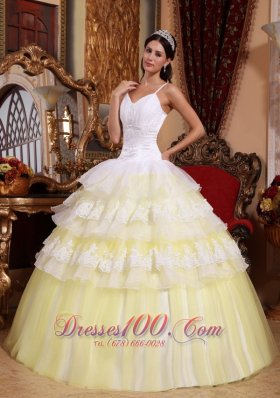 Light Yellow Organza Lace Appliques Quinceanera Dress