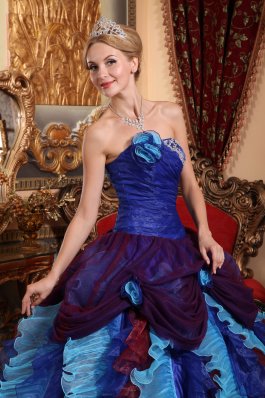 Strapless Taffeta Quinceanera Dress Organza Appliques Beading