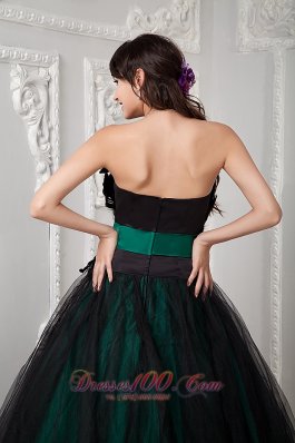 Beading and Feather Black Tulle Quinceanera Dress