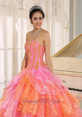 Ruffled Layers With Appliques Decorate Pink Dress for 15