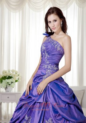 Taffeta Purple One Shoulder Appliques Quince Dresses