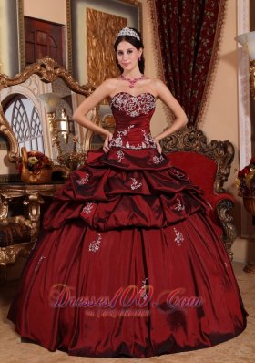 Appliques Wine Red Dresses for 15 Sweetheart Taffeta