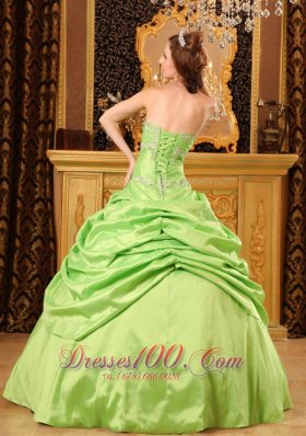 Unique Beading Spring Green Taffeta Quinceanera Dress