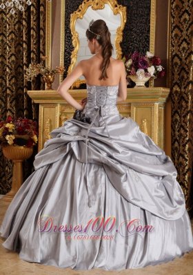 Appliques and Handmade Flowers Gray Taffeta Quinceanera Dress