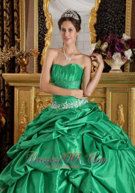 Ball Gown Green Quinceanera Dress Taffeta Beading