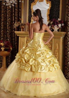 Modest Yellow Taffeta and Tulle Beading Dresses Quinceanera