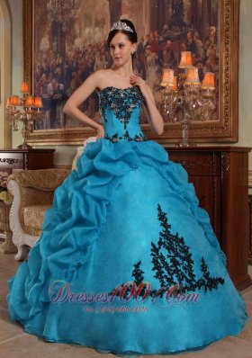 Taffeta and Organza Blue Quincianera Dresses Beading and Pick-ups