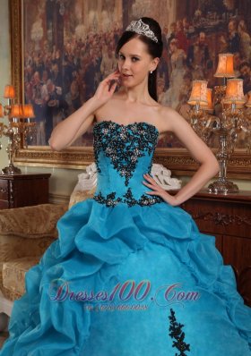 Taffeta and Organza Blue Quincianera Dresses Beading and Pick-ups