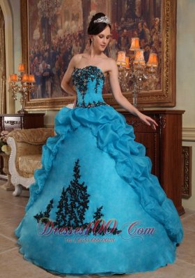 Taffeta and Organza Blue Quincianera Dresses Beading and Pick-ups