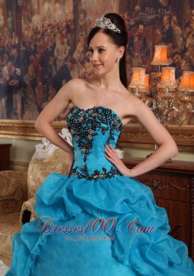 Taffeta and Organza Blue Quincianera Dresses Beading and Pick-ups