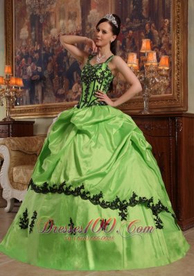 Light Green Taffeta Quince Dresses Spaghetti Straps Appliques