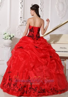 Red and Black Organza Appliques Ball Gown Dress for 15