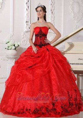 Red and Black Organza Appliques Ball Gown Dress for 15