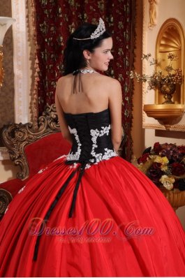 Red and Black V-neck Taffeta and Organza Appliques Dress for 16