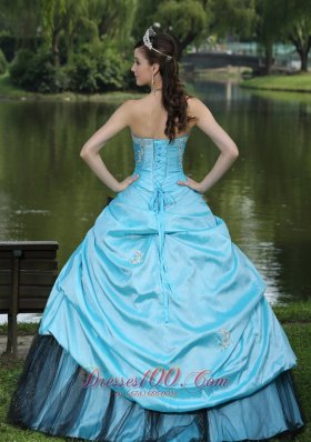 Beaded Aqua Blue Taffeta 2013 Quinceanera Dress On Sale