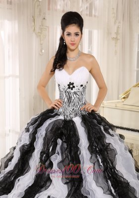 Multi-color organza Ruffles Quinceanera Dress With Appliques