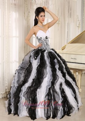 Multi-color organza Ruffles Quinceanera Dress With Appliques