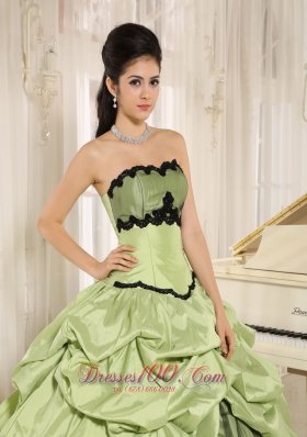 Taffeta Yellow Green Pick-ups Appliques Quinceanera Dress