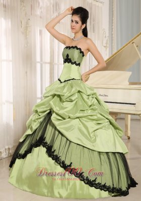 Taffeta Yellow Green Pick-ups Appliques Quinceanera Dress