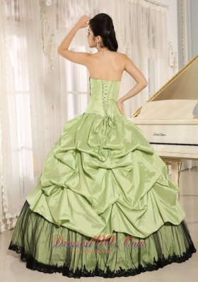 Taffeta Yellow Green Pick-ups Appliques Quinceanera Dress