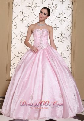 Baby Pink 2013 Quinceanera Dress With Beading Decorate