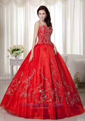 Sweetheart Red Organza Beading and Embroidery Sweet 16 Dresses