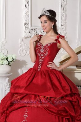 Straps Wine Red Quinceanera Dress Taffeta Embroidery