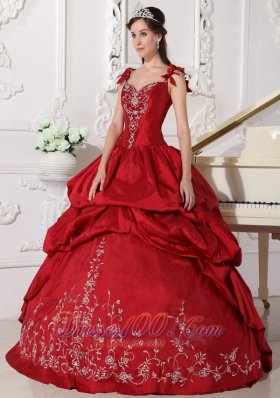 Straps Wine Red Quinceanera Dress Taffeta Embroidery