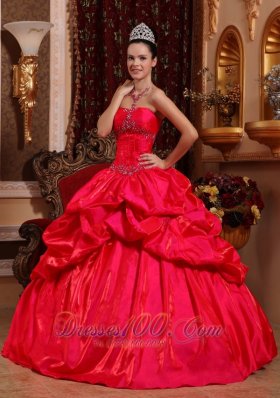 Strapless Taffeta Red Quinceanera Dress Beading Ball Gown