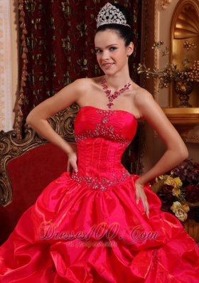 Strapless Taffeta Red Quinceanera Dress Beading Ball Gown