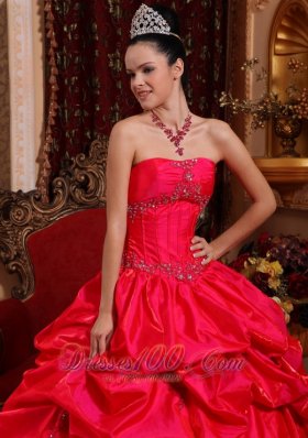 Strapless Taffeta Red Quinceanera Dress Beading Ball Gown