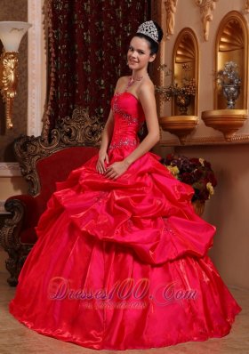 Strapless Taffeta Red Quinceanera Dress Beading Ball Gown