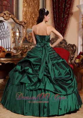 Emerald Green Sweet 15 Dresses Taffeta Beading Ball Gown