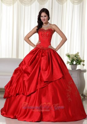 Taffeta Red Sweetheart Embroidery Quinceanera Dress