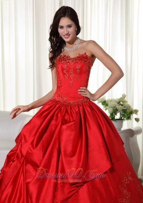 Taffeta Red Sweetheart Embroidery Quinceanera Dress