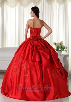 Taffeta Red Sweetheart Embroidery Quinceanera Dress