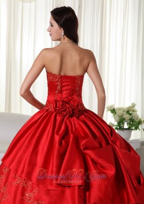 Taffeta Red Sweetheart Embroidery Quinceanera Dress