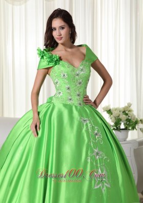 Off the Shoulder Taffeta Embroidery Green Quinceanera Dress