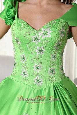 Off the Shoulder Taffeta Embroidery Green Quinceanera Dress