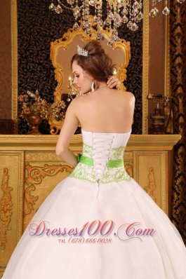 Organza Appliques White Quinceanera Dress On Sale