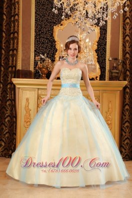 A-line Beading Satin and Organza ChampagneSweet 16 Dresses