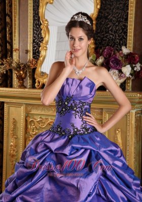 Floor-length Purple Princess Organza Appliques Quinceanera Dress