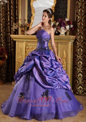 Floor-length Purple Princess Organza Appliques Quinceanera Dress