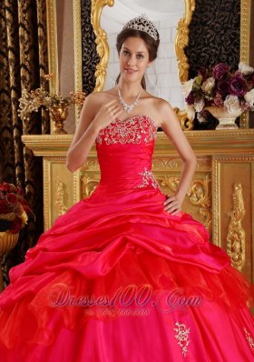 Sweetheart Taffeta Beading Red Quinceanera Dress Ball Gown