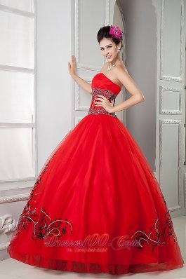 Appliques Red Ball Gown Quinceanera Dresses Gowns