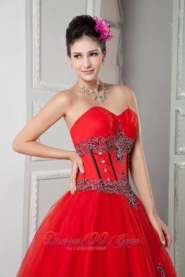 Appliques Red Ball Gown Quinceanera Dresses Gowns