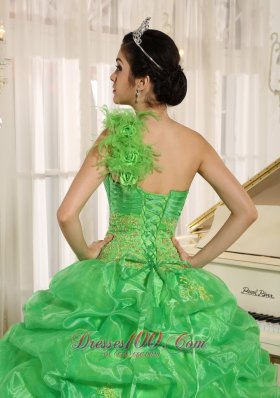 Spring Green One Shoulder Dresses 15 Embroidery Pick-ups