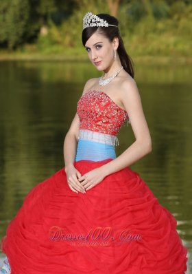 Tulle Red Quinceanera Dress for Girl With Flower Beaded