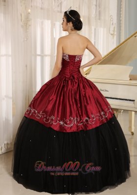 Beaded and Embroidery Decorate Wine Red Quinceanera Dress